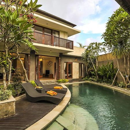 Aksata Villas Canggu Εξωτερικό φωτογραφία